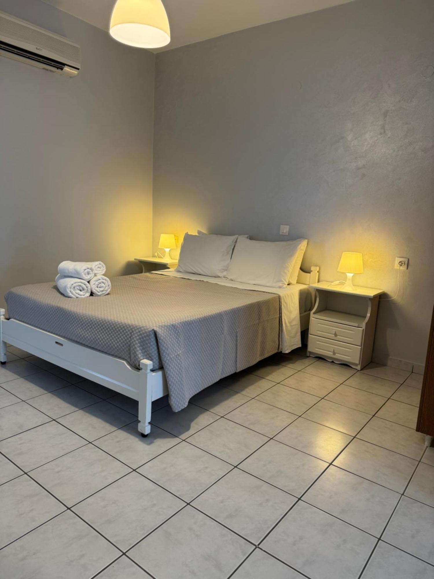 Elizabeth Aparthotel Рода Екстериор снимка
