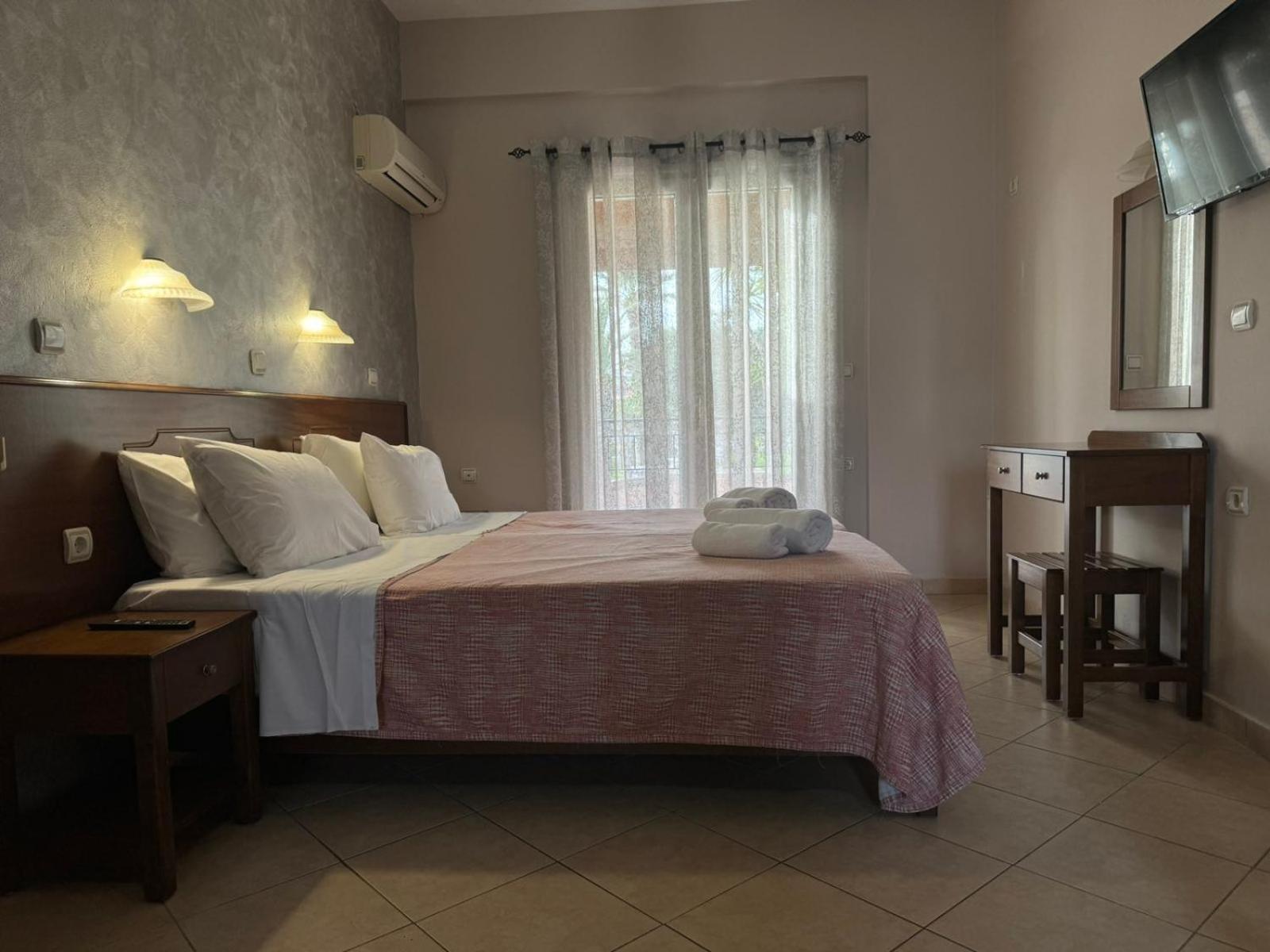 Elizabeth Aparthotel Рода Екстериор снимка